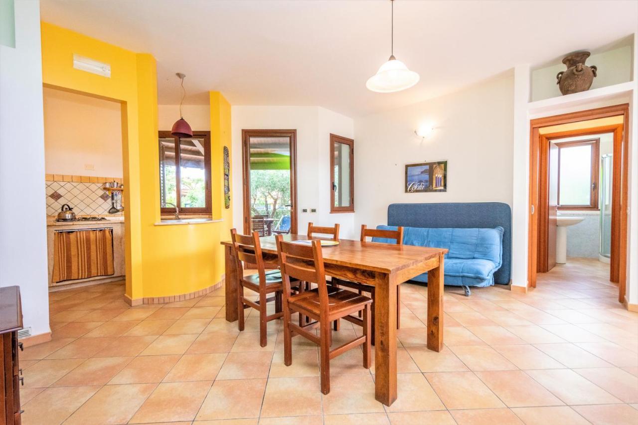 Villa Sole Mare Deluxe Campofelice Di Roccella Exterior foto