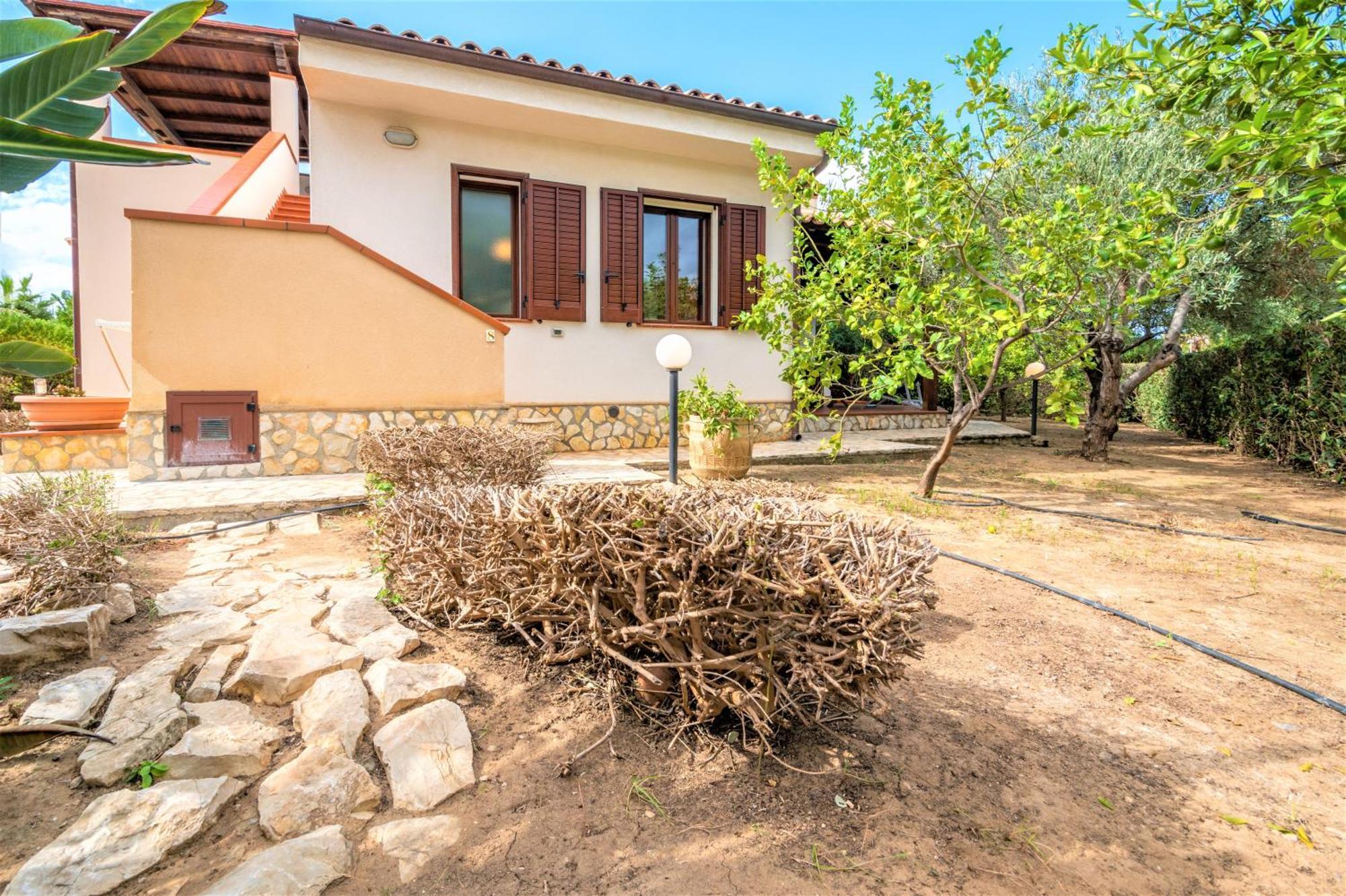 Villa Sole Mare Deluxe Campofelice Di Roccella Habitación foto